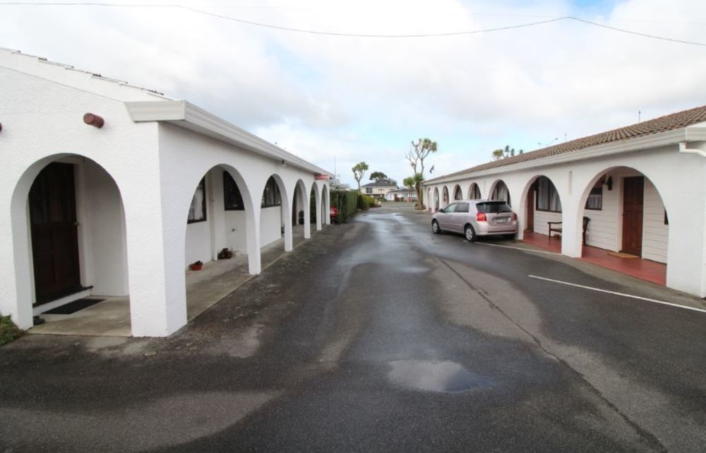 Hacienda Motel Invercargill Exterior photo
